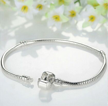 AKKI Charms Armband mit 1 Anh&auml;nger starterset sale, Edelstahl Zirkonia Murano bettel Beads Bead Silber Original Perlen Strass Elements, mit Pandora Style kompatibel Schmuck Glas Leder  17cm
