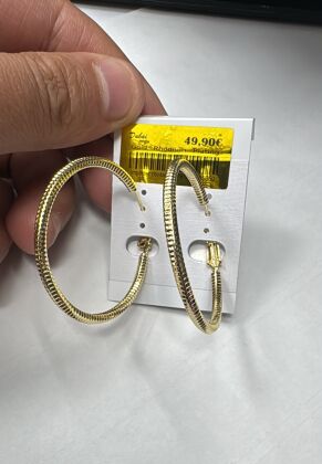Label Dubai Fashion jewelry